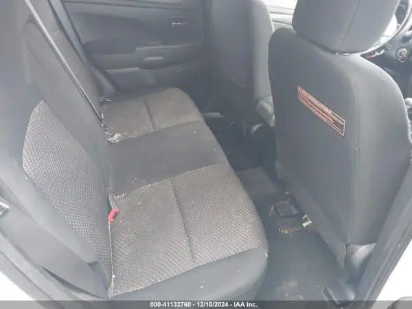 Mitsubishi Outlander 2016