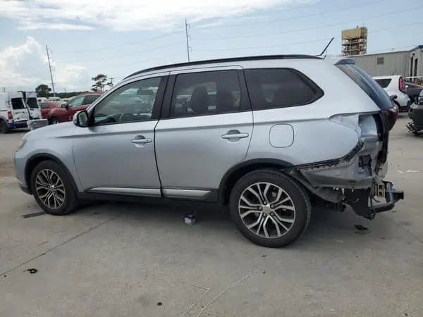 Mitsubishi Outlander 2016