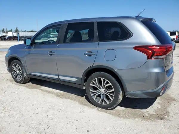 Mitsubishi Outlander 2016