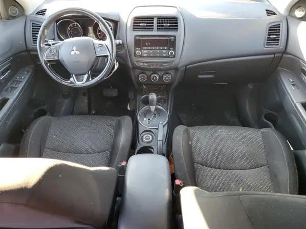 Mitsubishi Outlander 2016