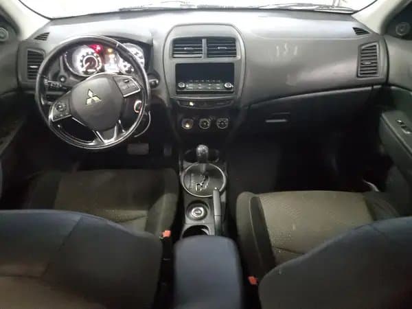 Mitsubishi Outlander 2016