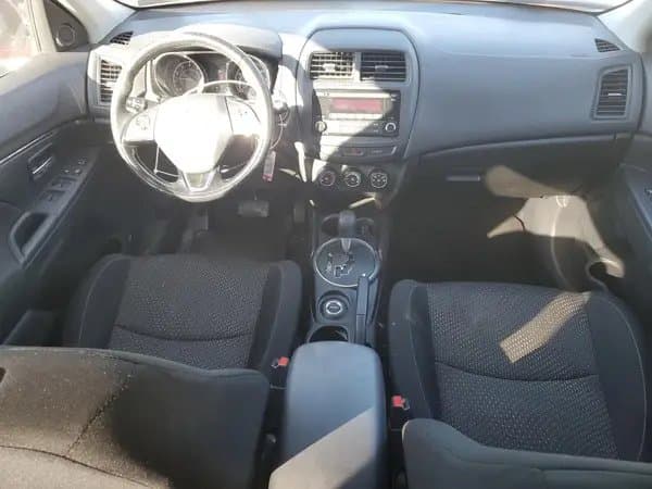 Mitsubishi Outlander 2016
