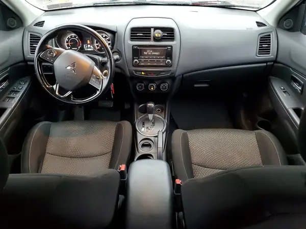 Mitsubishi Outlander 2016