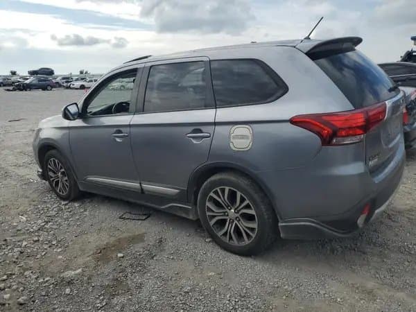 Mitsubishi Outlander 2016