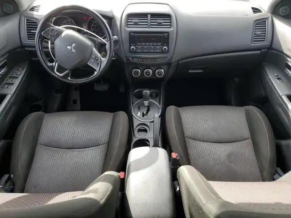 Mitsubishi Outlander 2017