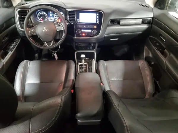 Mitsubishi Outlander 2017