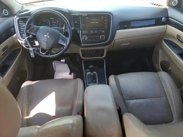 Mitsubishi Outlander 2017