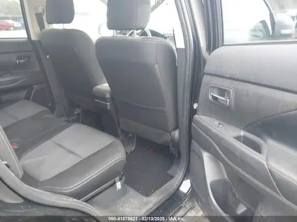 Mitsubishi Outlander 2017
