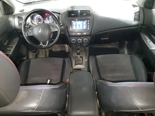 Mitsubishi Outlander 2018