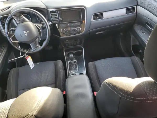 Mitsubishi Outlander 2018