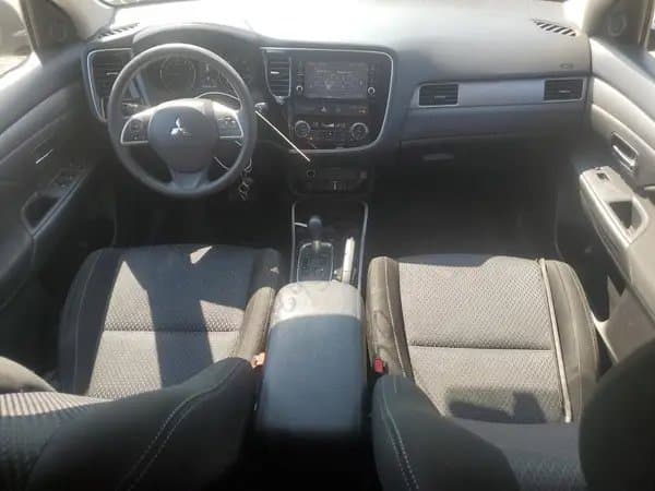 Mitsubishi Outlander 2018