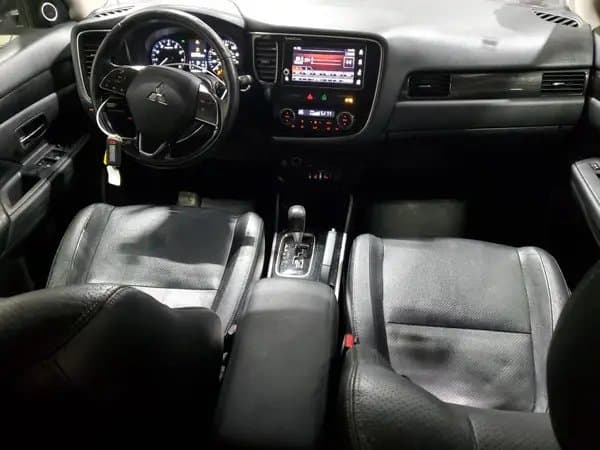 Mitsubishi Outlander 2018
