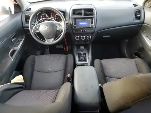 Mitsubishi Outlander 2018
