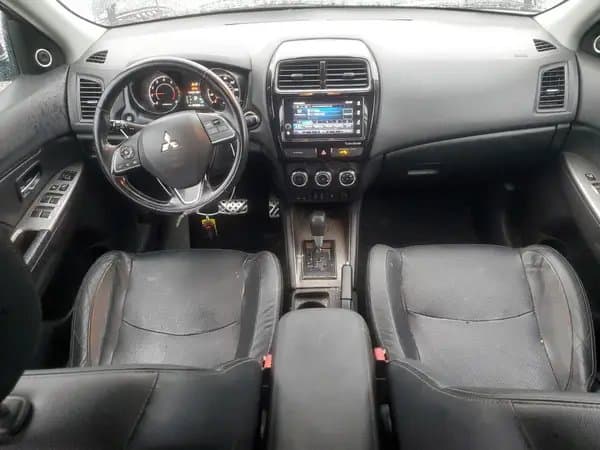 Mitsubishi Outlander 2018
