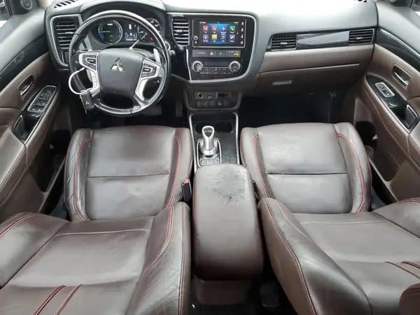 Mitsubishi Outlander 2018