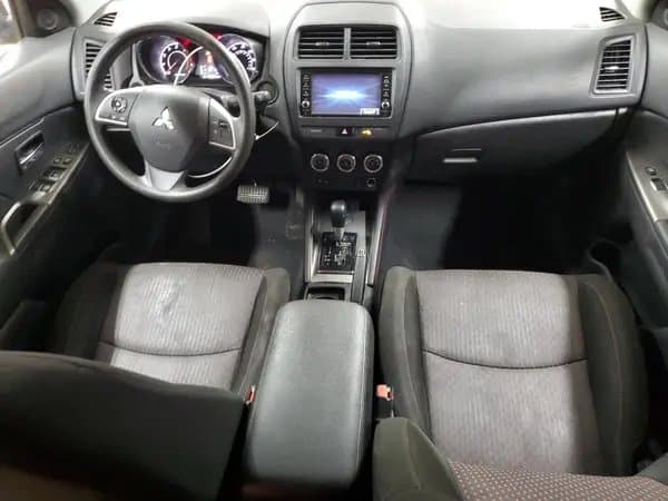 Mitsubishi Outlander 2018