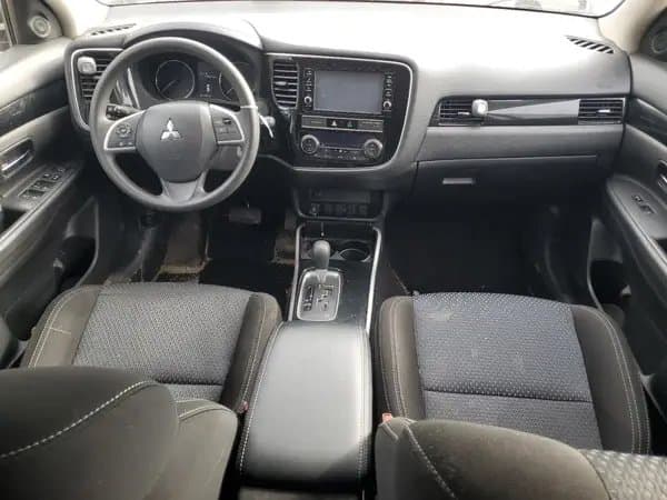 Mitsubishi Outlander 2019