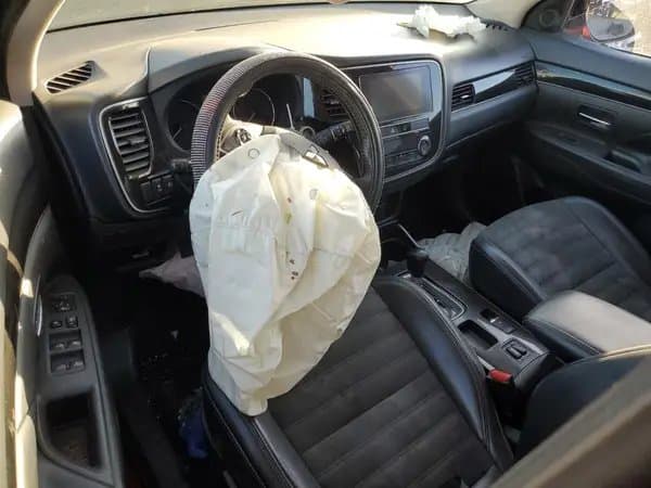 Mitsubishi Outlander 2019