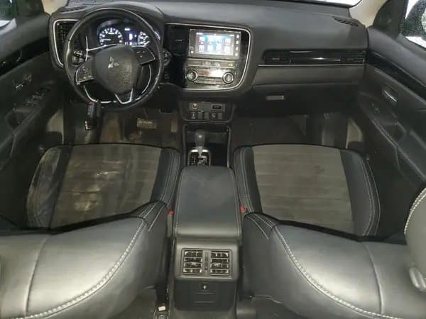 Mitsubishi Outlander 2019