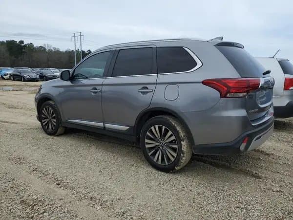Mitsubishi Outlander 2020