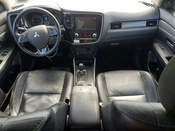 Mitsubishi Outlander 2020