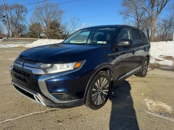Mitsubishi Outlander 2020