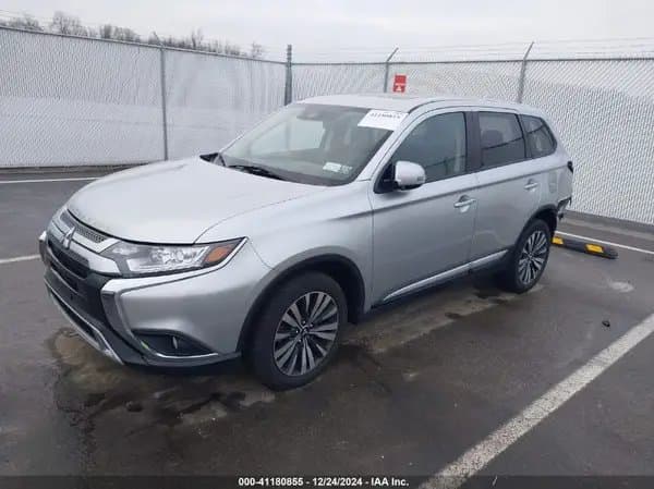 Mitsubishi Outlander 2020
