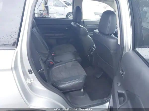 Mitsubishi Outlander 2020