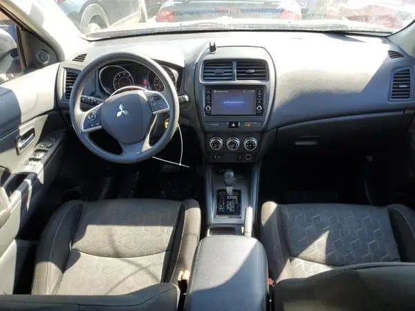 Mitsubishi Outlander 2020