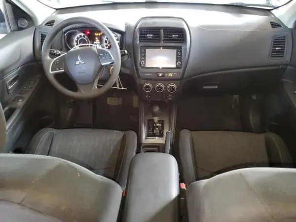 Mitsubishi Outlander 2020
