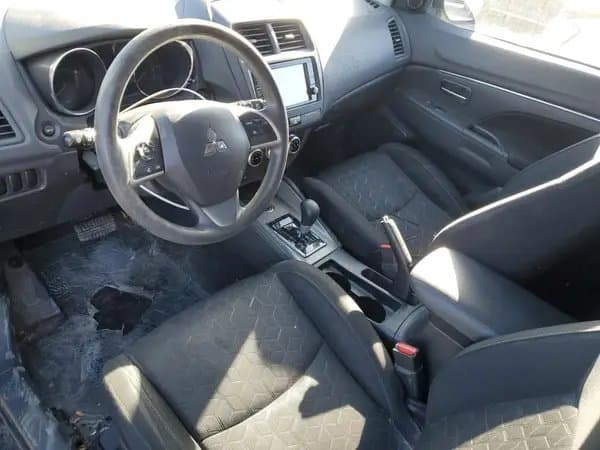 Mitsubishi Outlander 2020