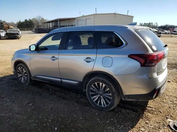 Mitsubishi Outlander 2020