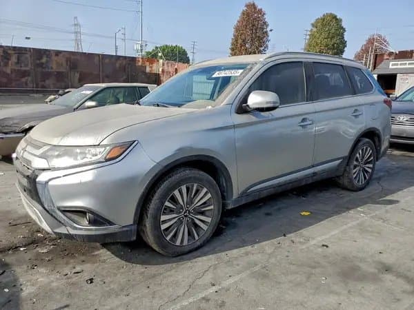 Mitsubishi Outlander 2020