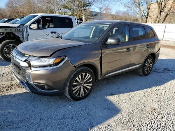 Mitsubishi Outlander 2020