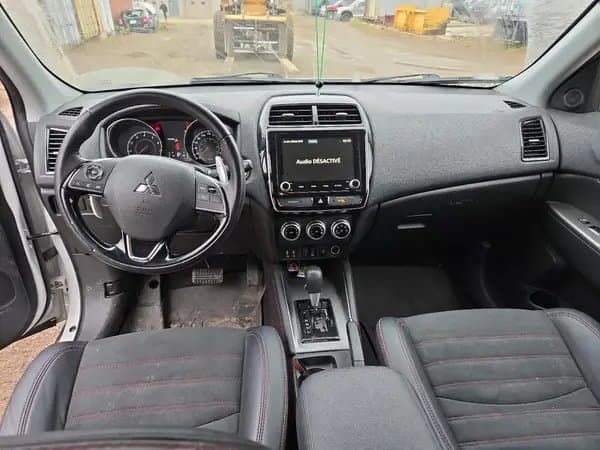 Mitsubishi Outlander 2020