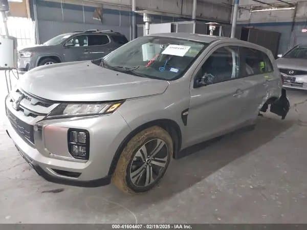 Mitsubishi Outlander 2021