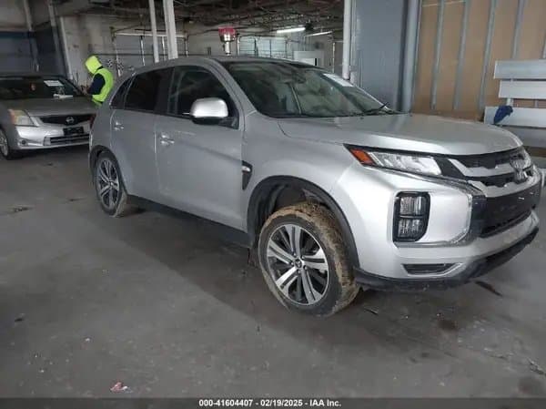 Mitsubishi Outlander 2021