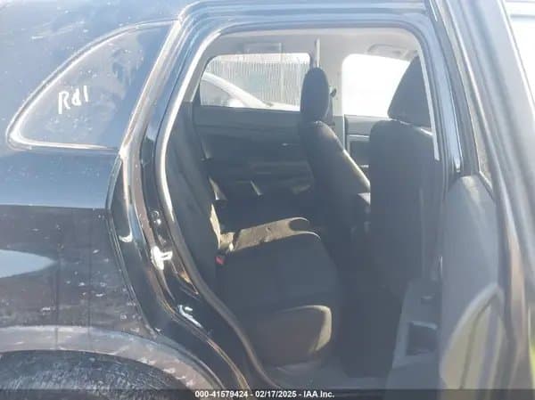 Mitsubishi Outlander 2021