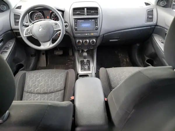 Mitsubishi Outlander 2022