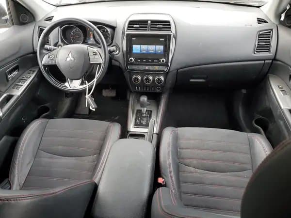 Mitsubishi Outlander 2022