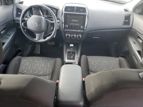 Mitsubishi Outlander 2022