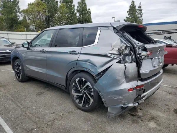 Mitsubishi Outlander 2022