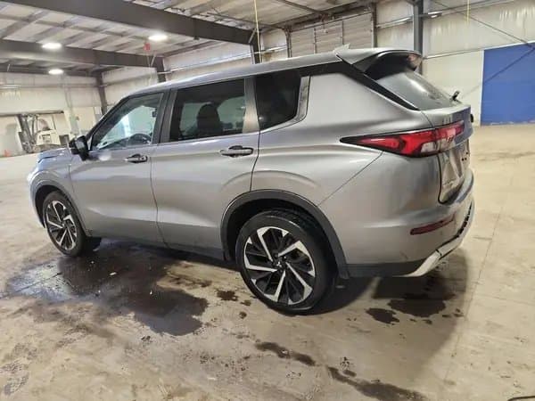 Mitsubishi Outlander 2022
