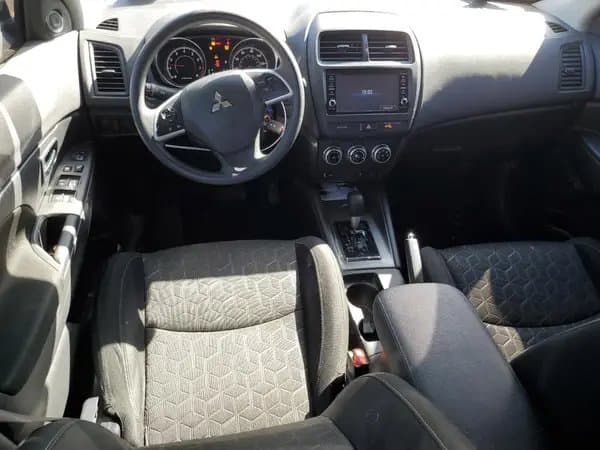 Mitsubishi Outlander 2022