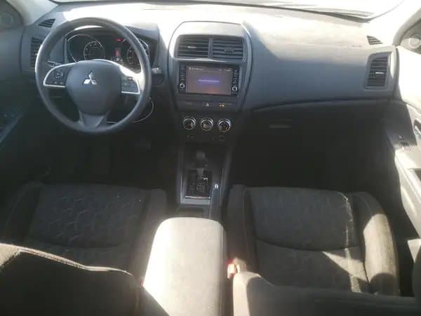 Mitsubishi Outlander 2022