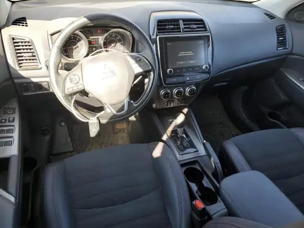 Mitsubishi Outlander 2022