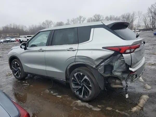 Mitsubishi Outlander 2022
