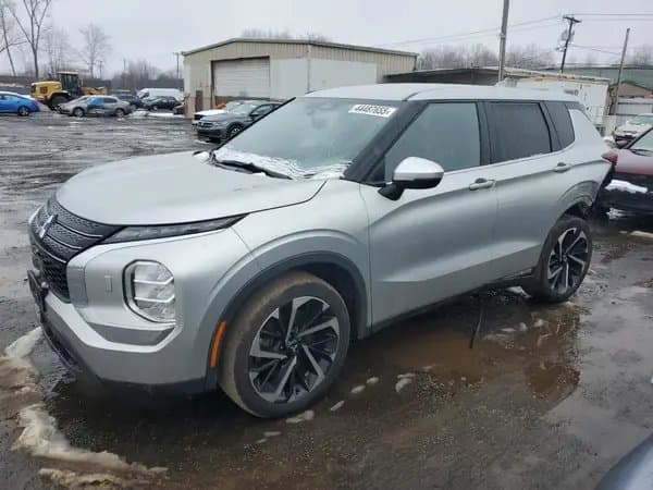 Mitsubishi Outlander 2022