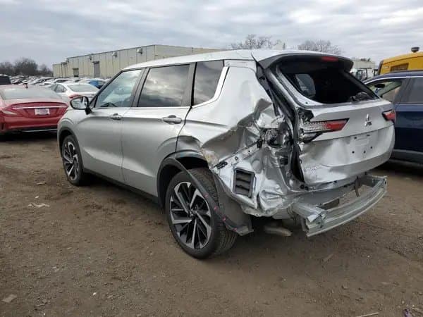 Mitsubishi Outlander 2022
