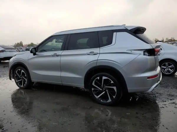 Mitsubishi Outlander 2022